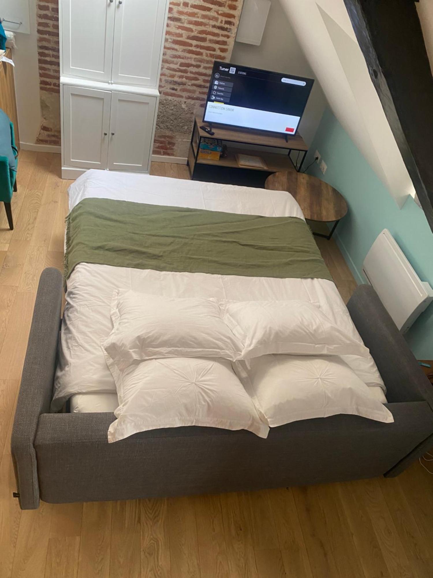 Le Papillon Bleu Apartment Онфльор Екстериор снимка